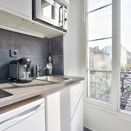 Stylish Mezzanine In The Heart Of 3f