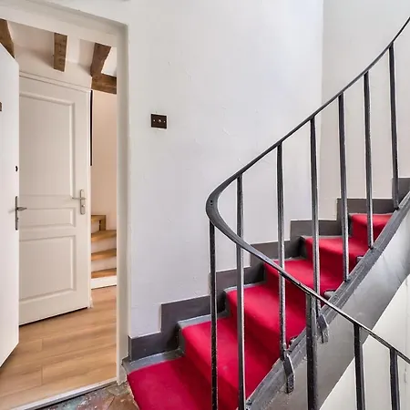 Stylish Mezzanine In The Heart Of 3f